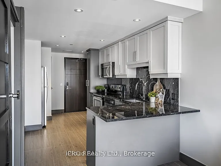 330 Phillip St #S-1903 — Photo 8