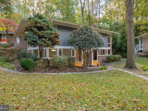 3941 Rickover Rd, Silver Spring, MD 20902