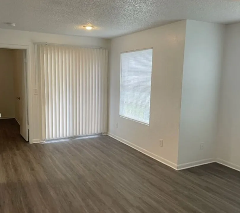11568 Westwood Blvd #1017