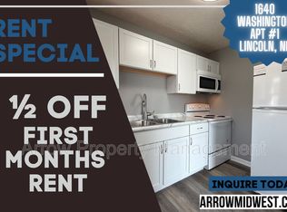 1640 Washington St #1, Lincoln, NE 68502
