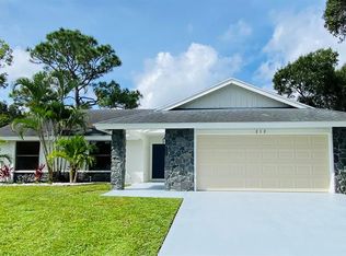 212 Trace Ct, Royal Palm Beach, FL 33411