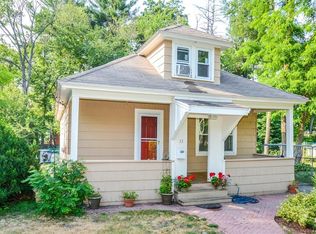 33 Sprague St, Billerica, MA 01821
