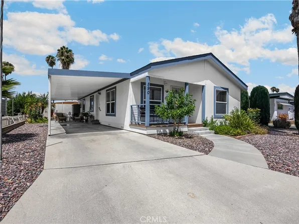 590 San Mateo Cir, Hemet, CA 92543