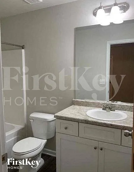 65 Channing Dr — Photo 9