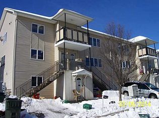 25 Stern St APT 102, Spring Valley, NY 10977