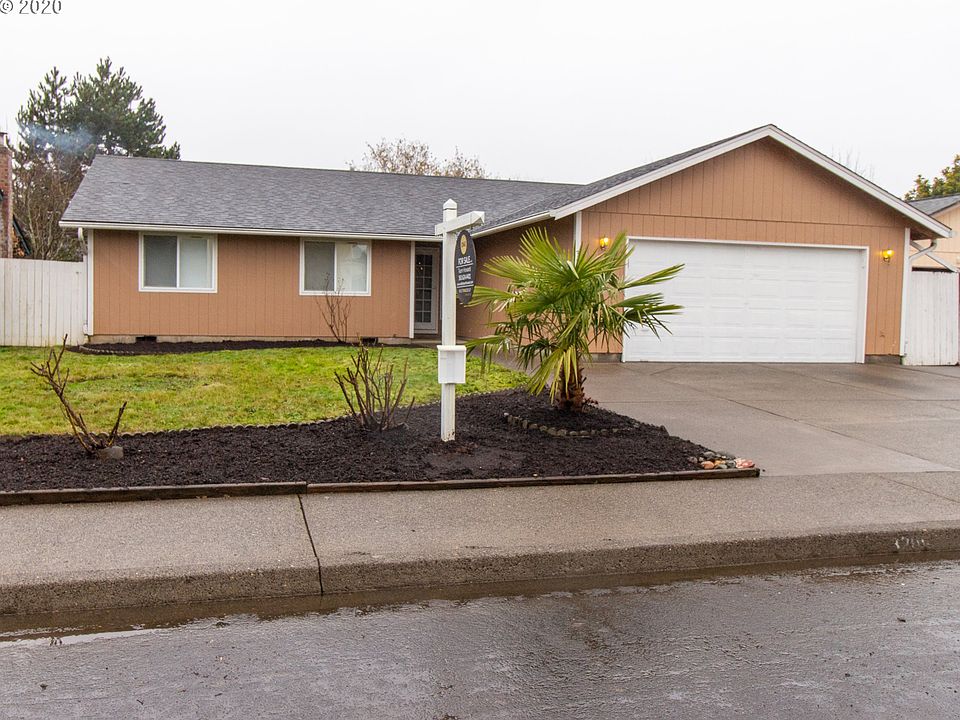 1st image of 3208 NE 148th Pl