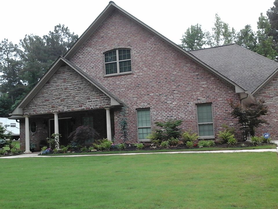 1st image of 149 Country Club Ln