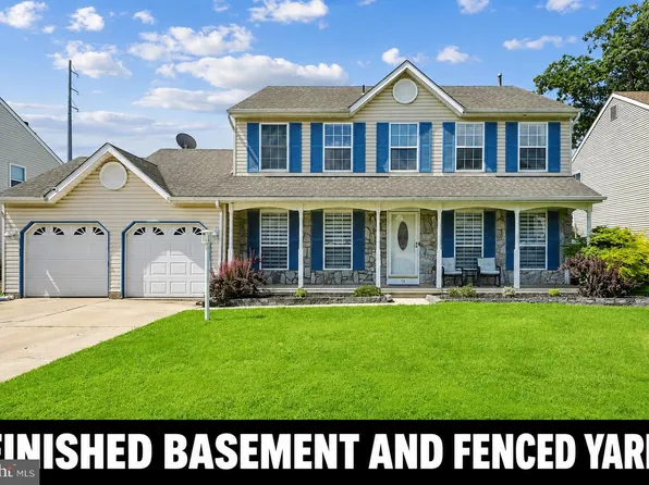 14 Chestertown Rd, Sicklerville, NJ 08081