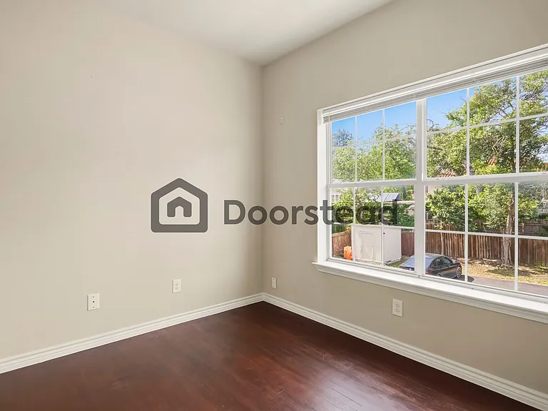 403 Fulton Ave #7 — Photo 8