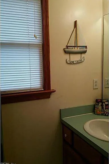 840 Beckley Ln — Photo 13