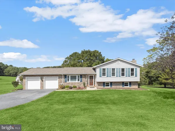1734 Bloom Rd, Westminster, MD 21157