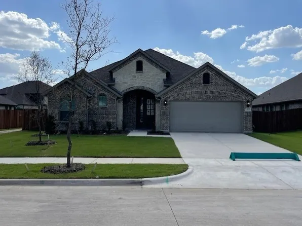 1855 Silver Birch Rd, Waxahachie, TX 75165