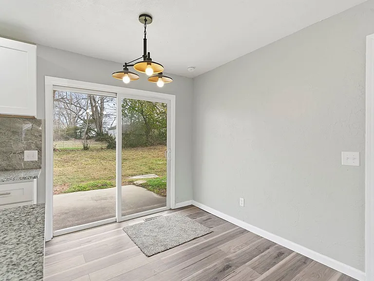 304 S Rice St — Photo 9