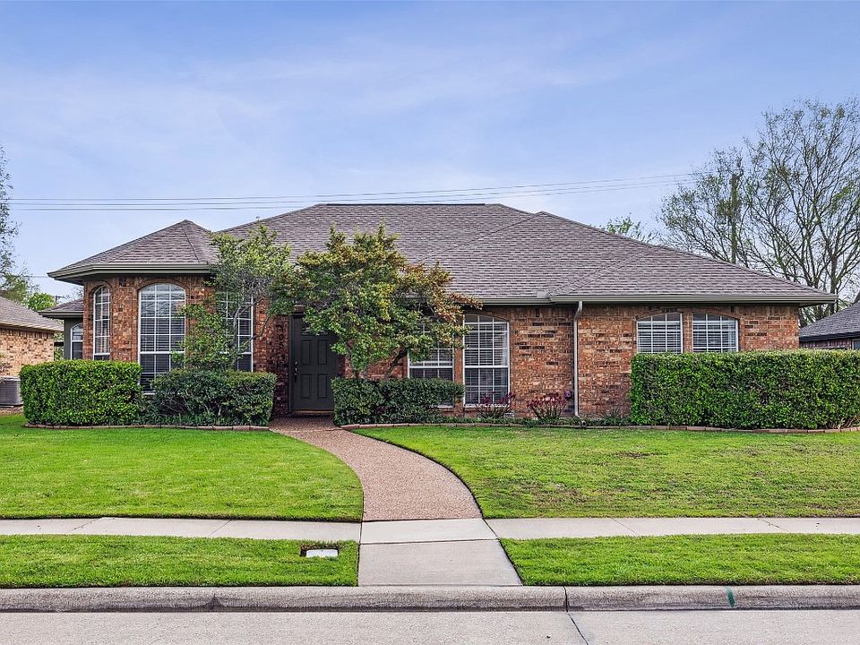 1st image of 405 Vicki Ln