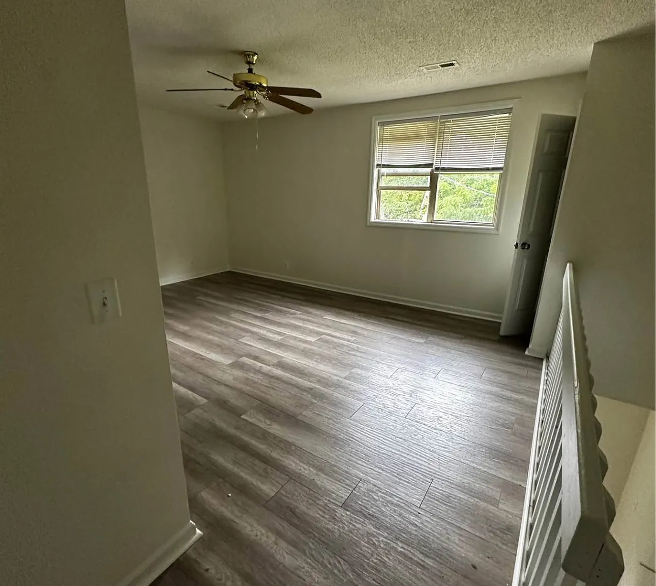 4 bed, $1,850 — Photo 4