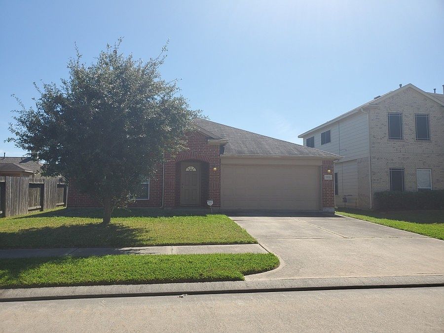 1st image of 19435 Otter Trail Ct