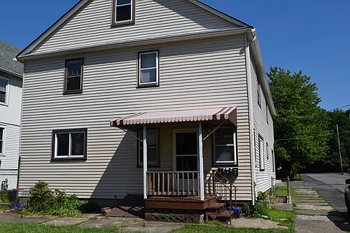 109 Barnes St #C Photo 1