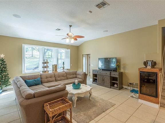 4th image of 12334 Lake Valley Dr