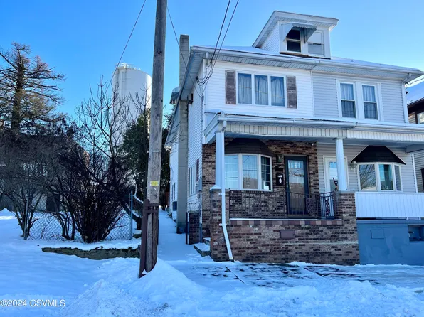 1340 W State St, Coal Township, PA 17866