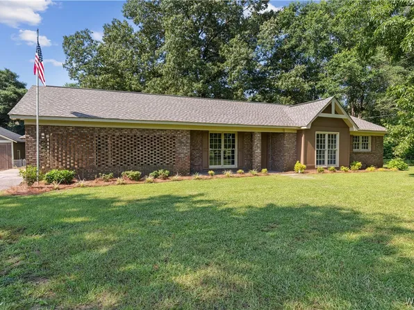 17437 N Hagler Rd, Northport, AL 35475