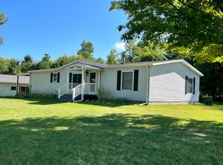 9715 Lindsey Rd, Plainwell, MI 49080