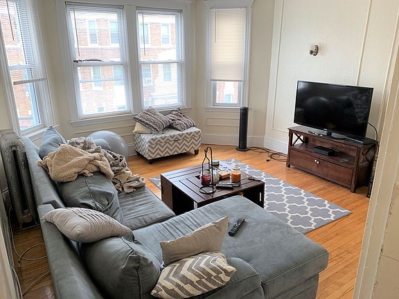 3rd image of 12 Colborne Rd #3