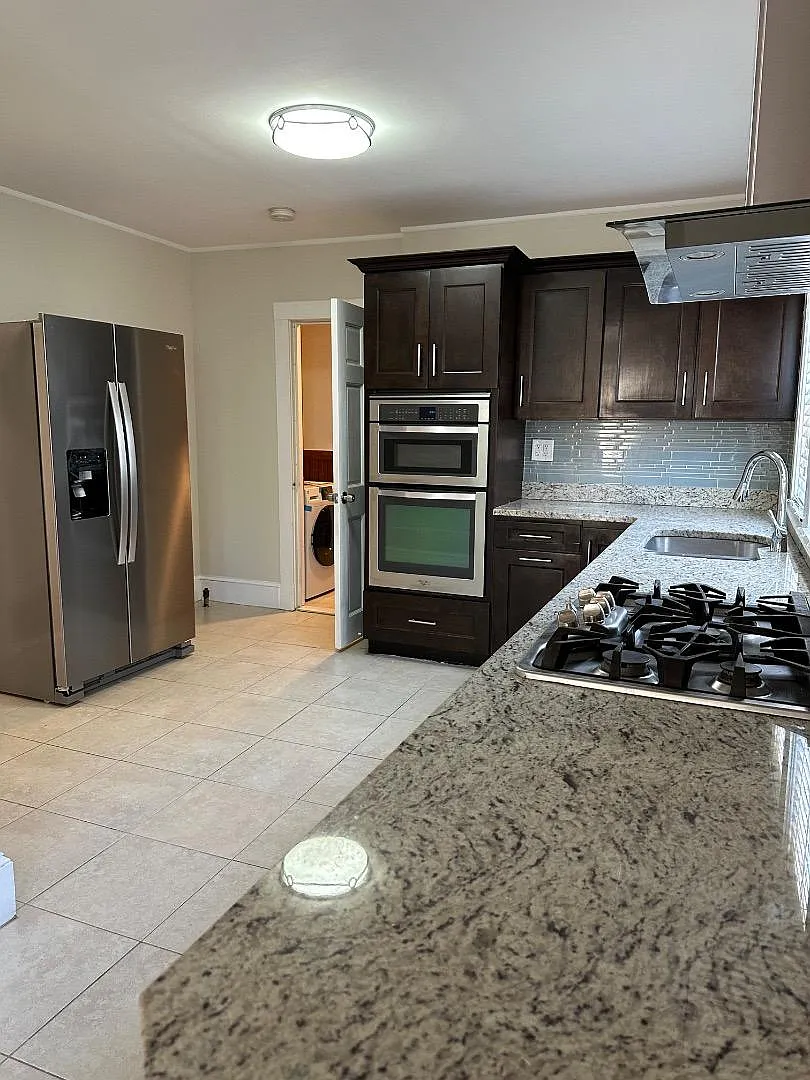 78 Harriet Street - Unit 1 — Photo 2