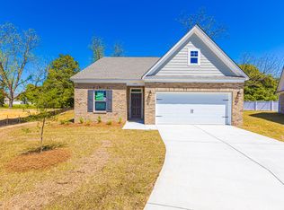 1194 Sanctuary Ln, Florence, SC 29501