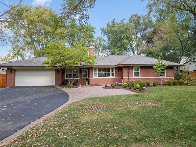 124 W Old Elm Rd, Lake Forest, IL, 60045