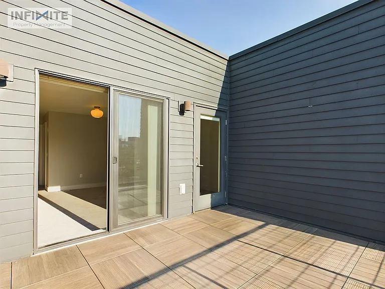 3864 Blondie St — Photo 3
