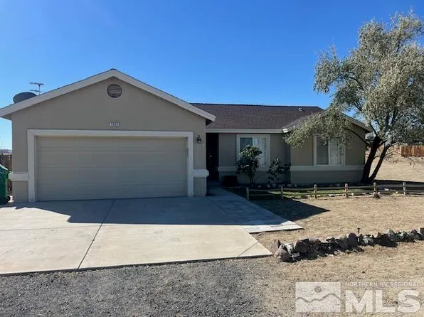 1305 Cooney Dr, Silver Springs, NV 89429