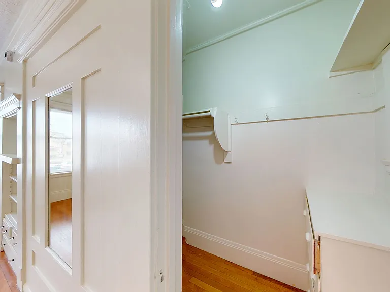 1425 Harrison St — Photo 14