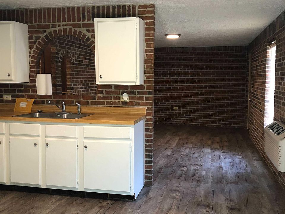 1st image of 412 W 10th Ave APT A