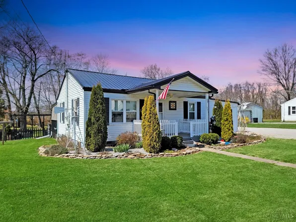 321 Brown St, Bethel, OH 45106