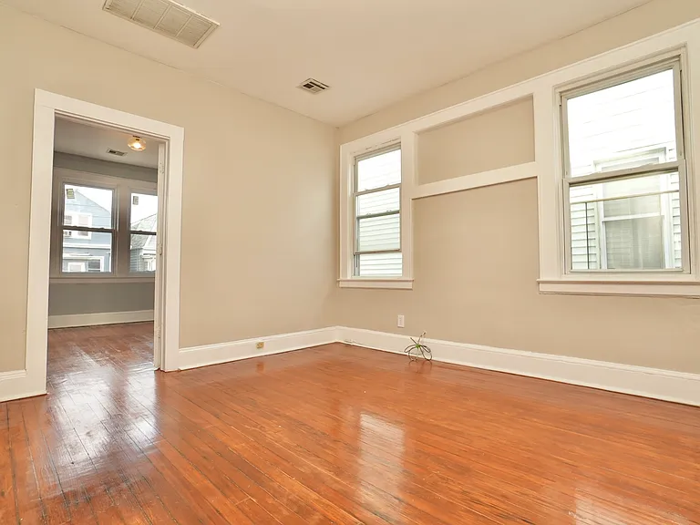 150 Columbia Ave #2 — Photo 5