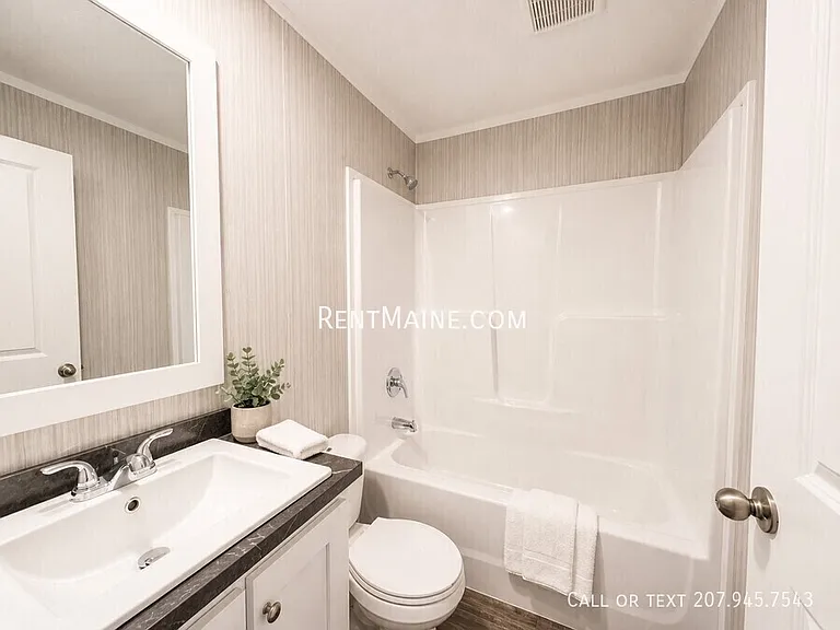 131 D St — Photo 12