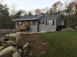 860 Maple Valley Rd, COVENTRY, RI 02827