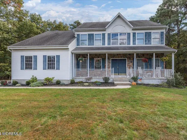24 Ambassador Way, Jackson, NJ 08527