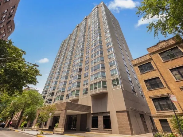 720 W Gordon Ter APT 10B, Chicago, IL 60613