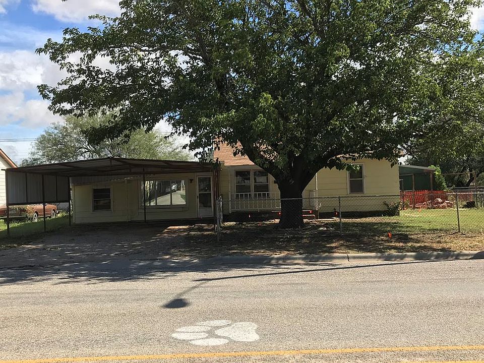 1st image of 406 N 1st St