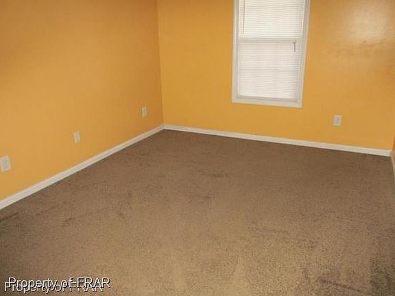 3rd image of 916 Kennesaw Dr