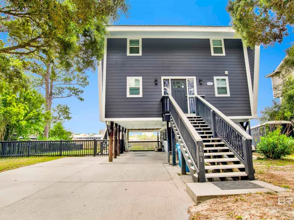 181 W 8th Ave, Gulf Shores, AL 36542
