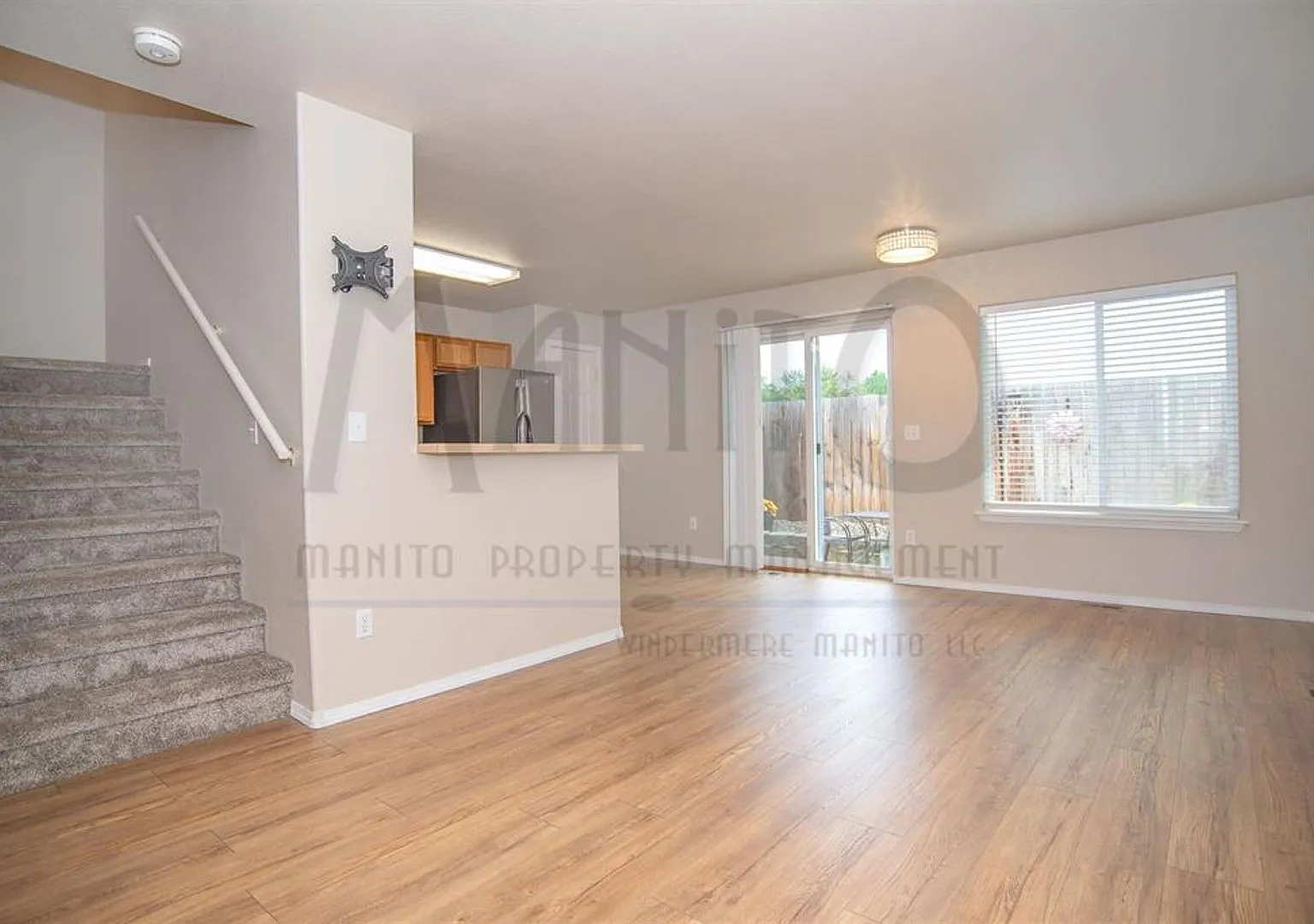 Fresh & Private Townhome — Photo 3