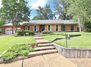 1542 Brobridge Dr, Jackson, MS 39211