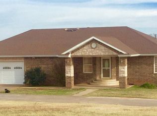 11417 N Sinclair Rd, Garber, OK 73738