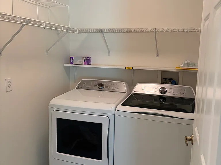 2361 White Sands Ct NE — Photo 13