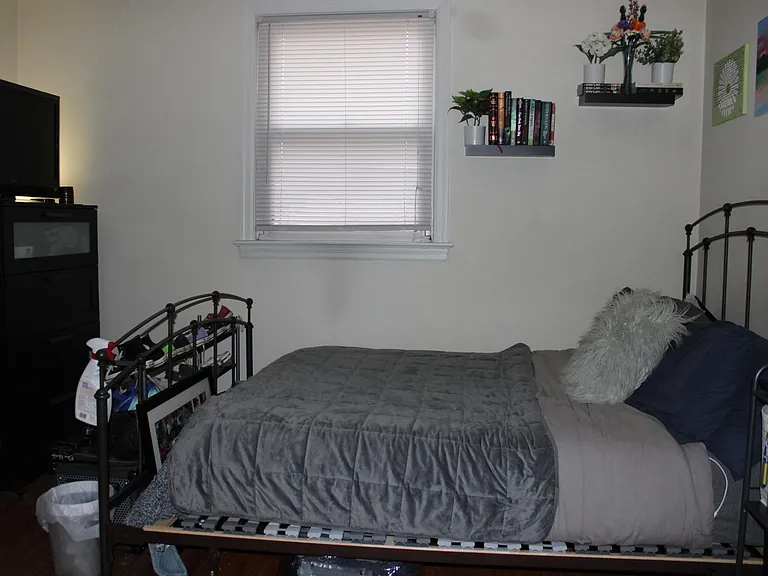 323 University Blvd — Photo 9
