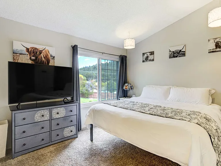 2544 Blazek Loop — Photo 33