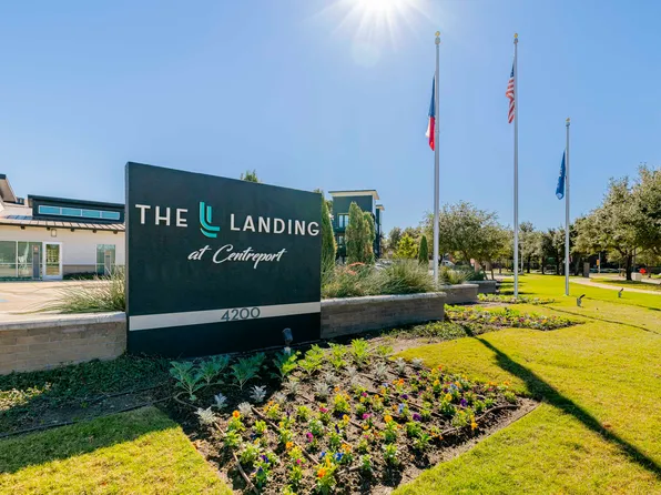 The Landing at Centreport