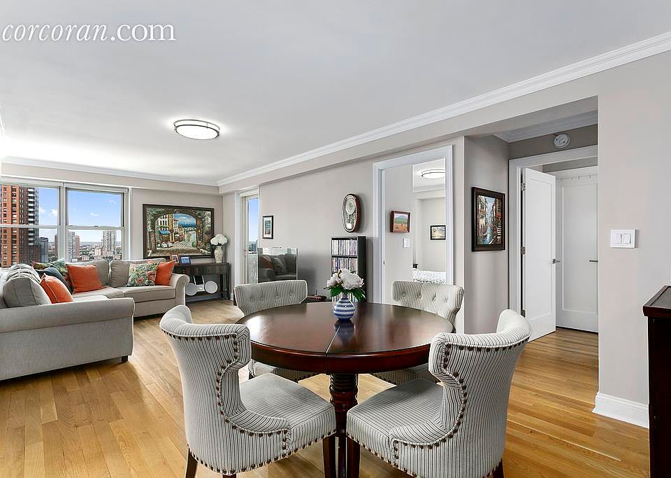 1st image of 310 Greenwich St APT 29J